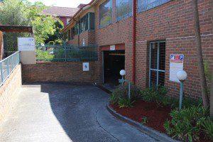 Cambridge St Collingwood car park entry